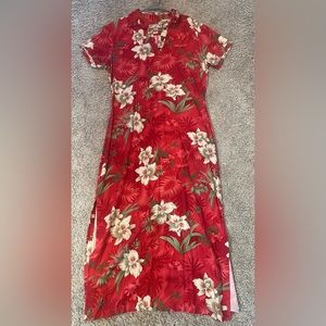 Vintage 1990s Caribbean Joe Shirt Dress in Red Floral Hawaiian Pattern